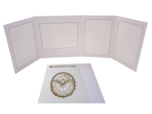 Album jamnik 15x21 Bierzmowanie na 4 zdjęcia 